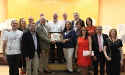 El Centro de Salud de Guadassuar recibe el Guardó d’Honor 9 d’octubre otorgado por el Ayuntamiento del municipio