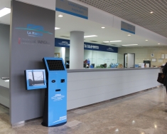 El Hospital de La Ribera habilita un moderno sistema digital de citación para Consultas Externas, Urgencias y Radiología