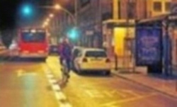 Los locales de ocio pierden hasta el 60% por la prohibición de aparcar en el carril bus