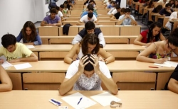 El 34% de los universitarios, en empleos de baja cualificación