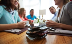 Europa quiere wifi gratis en lugares públicos