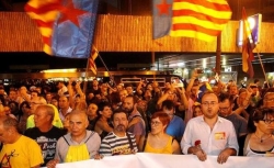 Compromís se alinea junto al bloque independentista frente al Estado