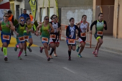 300 triatletes participen en la IV edició del Duatló Escolar Ciutat de Carlet