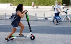 La Policía Local retira los patinetes eléctricos de las calles de Valencia