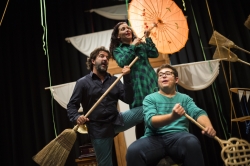 JUEVES DE TEATRO FAMILIAR SOBRE EL CICLO DE LA VIDA