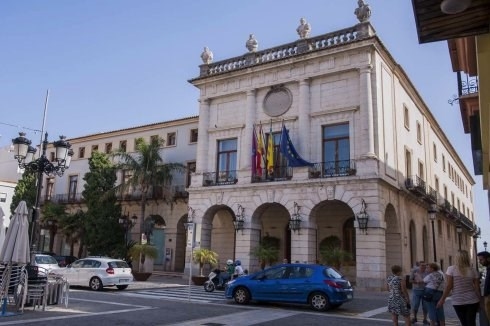 Gandia invierte 2,7 millones en 45 proyectos que ejecutarán empresas de la comarca