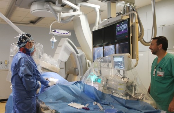 El Hospital de La Ribera incorpora un equipo de última generación para abordar patologías cardiacas como infartos o anginas de pecho
