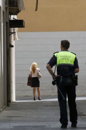 Más de 10.000 mujeres ejercen la prostitución en la Comunitat