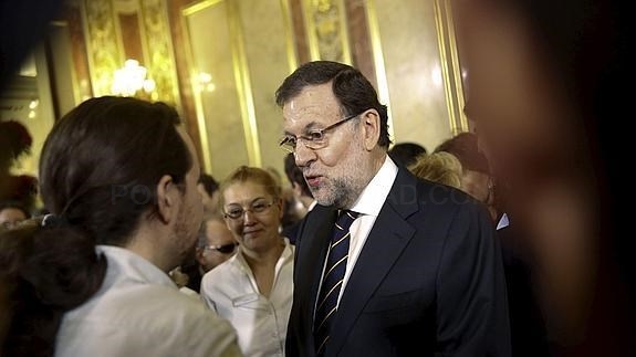 Rajoy recibe a Iglesias y Rivera en Moncloa para explorar las posibilidades de formar Gobierno