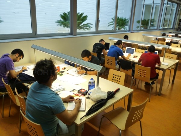 Benifaió abrirá por vez primera la Biblioteca Municipal en horario nocturno para los estudiantes