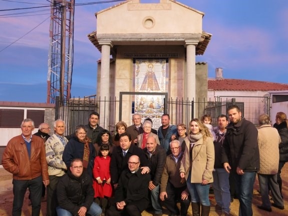 Turís inaugura un monumento a su patrona en el Pi Gros-Turrulló