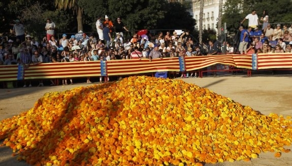 El Consistorio niega el veto a la bandera de España aunque ya la ha retirado en tres actos