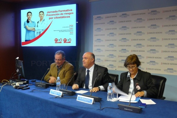 El Hospital de La Ribera acoge una jornada sobre riesgos en medicamentos peligrosos organizada por UGT