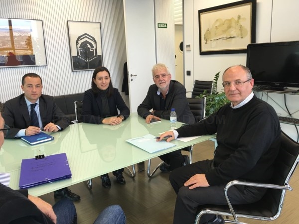 El Ayuntamiento de Algemesí y la Conselleria de Obras Públicas acuerdan construir una rotonda para regular el tráfico en el Camí de la Creueta
