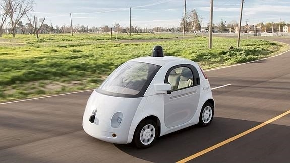 Los vehículos autodirigidos de Google son un conductor más para EE UU