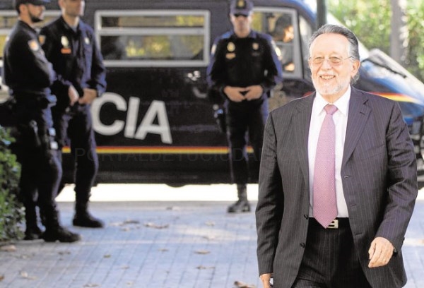 Alfonso Grau, detenido por cohecho