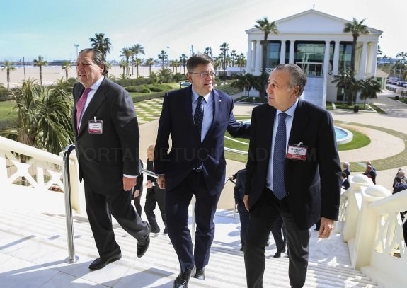 Las grandes empresas valencianas confían en crecer en empleo y facturación este año