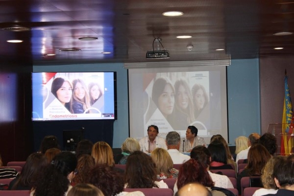 Expertos de La Ribera señalan que hasta el 78% de las mujeres estériles pueden ser diagnosticadas de endometriosis