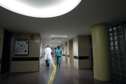Juristas contradicen a Sanidad y afirman que sí se pueden hacer prácticas en hospitales públicos