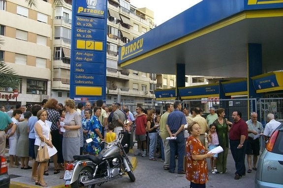 La Generalitat desmantelará la gasolinera de la familia de una directora general del Consell