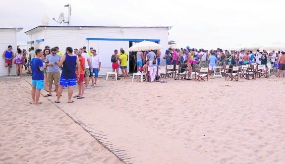 Gandia irá al juzgado contra los dueños de apartamentos de alquiler que generan ruido