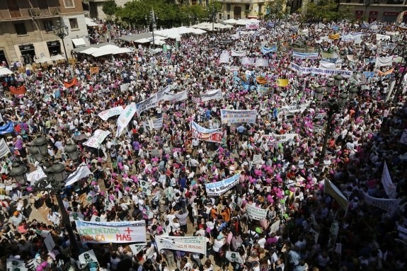 Los colegios concertados de la Comunitat perderían hasta 30.000 plazas con la supresión del Bachillerato y FP