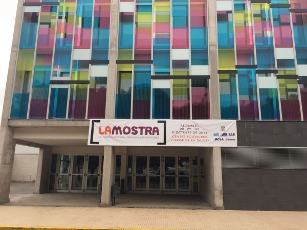 Un total de 35 empresas de Algemesí participan en la Mostra, una feria comercial, empresarial, profesional y de servicios