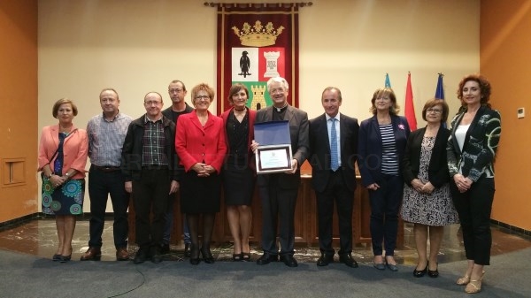 El párroco de Benifaió celebra sus 25 años en el municipio