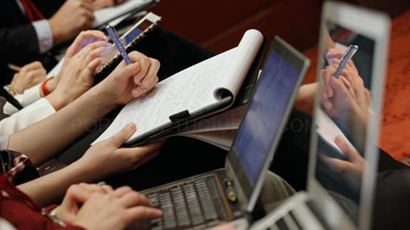 La mayoría de los españoles ya no escribe a mano