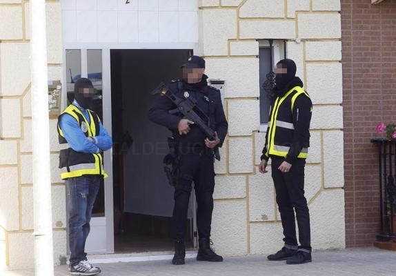 Detenido en Benetússer (Valencia) un marroquí por adoctrinamiento e intentar captar combatientes para el Daesh