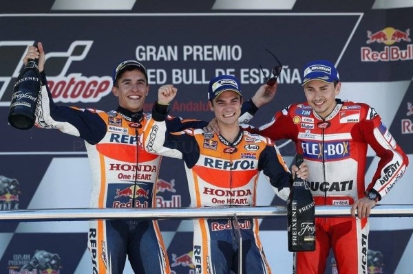Pedrosa domina y regresa a la fiesta de MotoGP