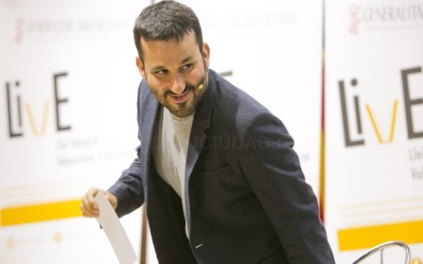 El Consell oculta al juez que el próximo curso ya habrá centros con menos inglés