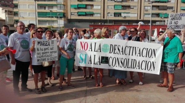 Mil profesores perderán su puesto por no tener título de valenciano