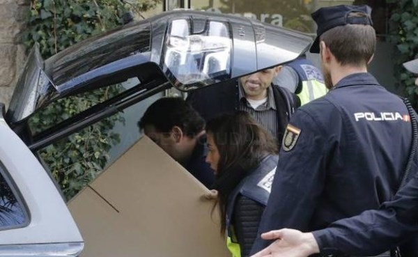 Macrooperación en Cataluña por el desvío de 10 millones en ayudas para financiar el 'procés'