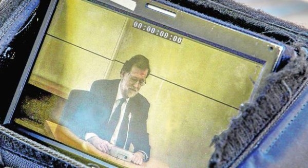 La condena al PP en el 'caso Gürtel' pone contra las cuerdas a Rajoy
