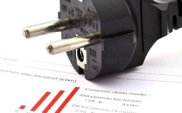 La OCU advierte: la factura de la luz de mayo será la más cara desde 2014