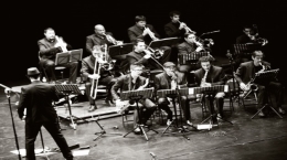 Modulando Big Band