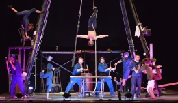 Circo familiar/jóvenes: “Circo Lurrak”  por la compañía Lurrak
