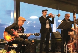 SOLAR JAZZ TRÍO