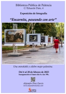 Encarnita, paseando con arte