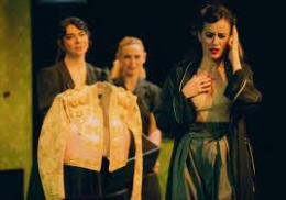 LAS HERMANAS DE MANOLETE
