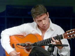 Flamenco en Ruta. Davi Caro. Guitarra