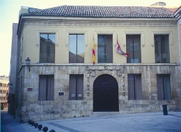 Fuentes decoradas de Pico castro (Dueñas). Edad de Bronce