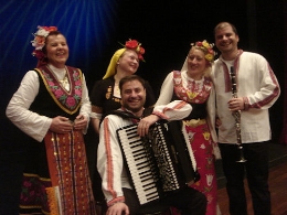 Noches de San Francisco. Traida y los hermanos Hristov. Bulgaria