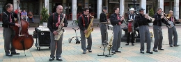 Música en la Calle: Jazz, percusión, coros, música de viento, dulzaina…