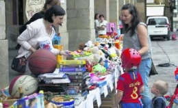 Mercadillo Solidario