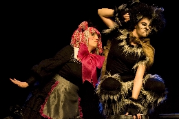 Teatro Infantil: "Despierta, Brujita".- Clown Teatre