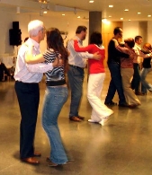 Exhibición de bailes Asociación "Nido Abierto"