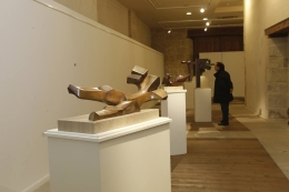 "Espacios Quebrados".-Exposición de esculturas de Luis Alonso