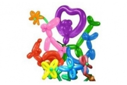 Taller de globoflexia, y Juegos en red. Para mayores de  14 años
